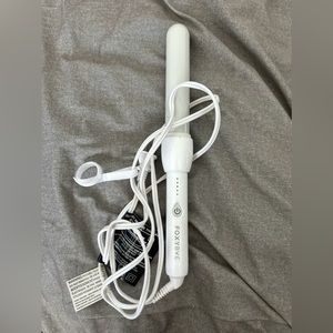 FoxyBae Curling Wand